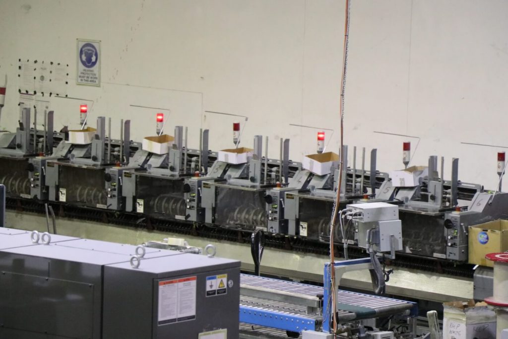 SCREEN OFFSET PRINTING 010318034 Saddle Stitching Booklets